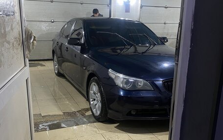 BMW 5 серия, 2005 год, 1 100 000 рублей, 12 фотография