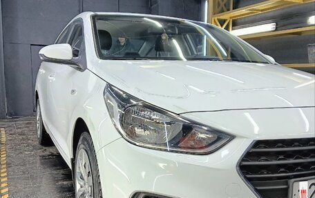 Hyundai Solaris II рестайлинг, 2019 год, 1 400 000 рублей, 2 фотография