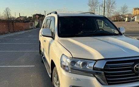 Toyota Land Cruiser 200, 2016 год, 5 700 000 рублей, 10 фотография