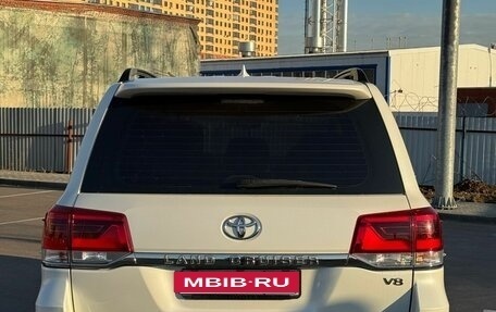 Toyota Land Cruiser 200, 2016 год, 5 700 000 рублей, 16 фотография