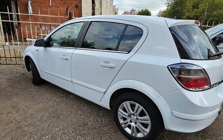 Opel Astra H, 2007 год, 640 000 рублей, 2 фотография