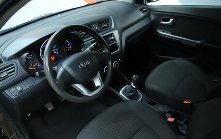 KIA Rio III рестайлинг, 2014 год, 690 000 рублей, 10 фотография