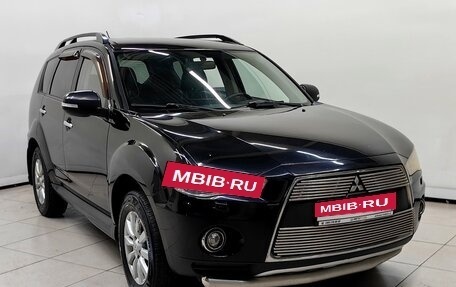 Mitsubishi Outlander III рестайлинг 3, 2011 год, 1 049 000 рублей, 1 фотография