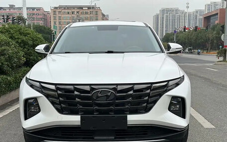 Hyundai Tucson, 2022 год, 2 200 000 рублей, 2 фотография