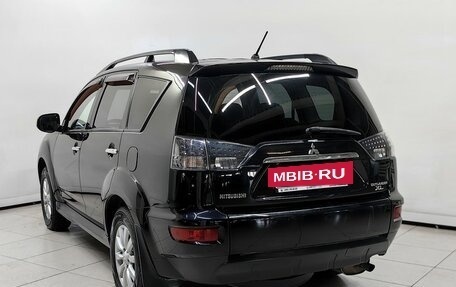 Mitsubishi Outlander III рестайлинг 3, 2011 год, 1 049 000 рублей, 2 фотография