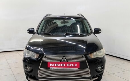 Mitsubishi Outlander III рестайлинг 3, 2011 год, 1 049 000 рублей, 3 фотография