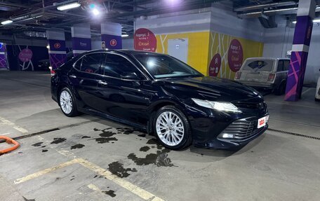 Toyota Camry, 2019 год, 3 295 000 рублей, 7 фотография