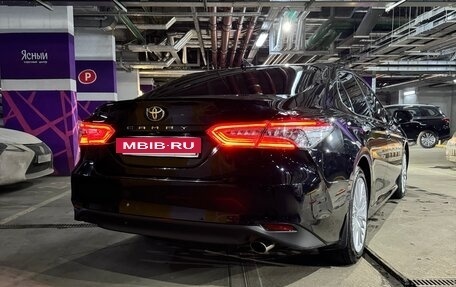 Toyota Camry, 2019 год, 3 295 000 рублей, 3 фотография