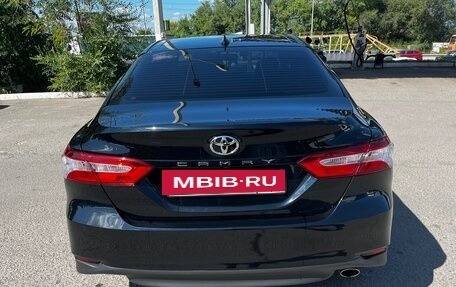 Toyota Camry, 2020 год, 3 350 000 рублей, 3 фотография