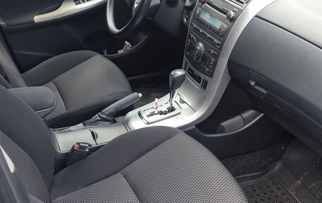 Toyota Corolla, 2011 год, 1 050 000 рублей, 4 фотография