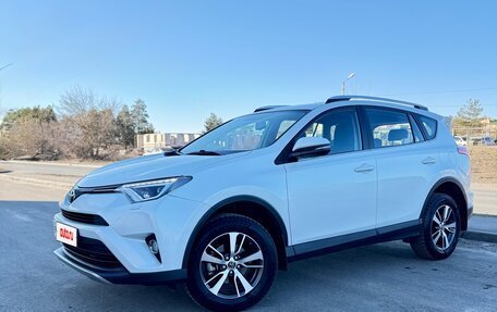 Toyota RAV4, 2018 год, 2 749 990 рублей, 3 фотография