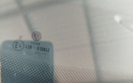 Volkswagen Tiguan II, 2018 год, 2 500 000 рублей, 13 фотография