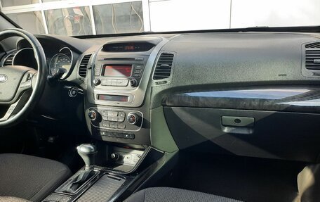 KIA Sorento II рестайлинг, 2017 год, 2 256 000 рублей, 11 фотография