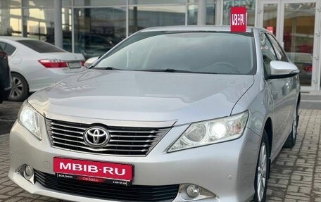 Toyota Camry, 2012 год, 1 550 000 рублей, 2 фотография