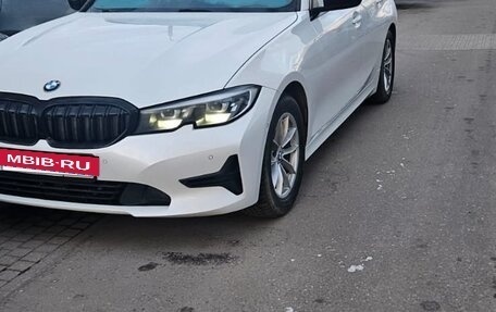 BMW 3 серия, 2020 год, 3 050 000 рублей, 3 фотография