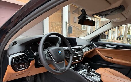 BMW 5 серия, 2020 год, 2 650 000 рублей, 18 фотография