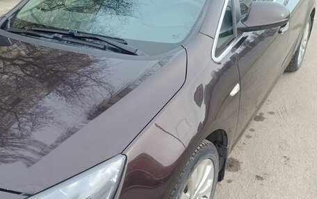 Opel Astra J, 2013 год, 1 070 000 рублей, 3 фотография