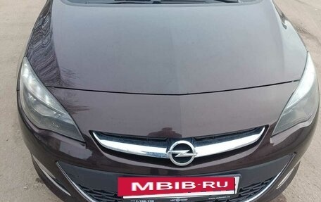 Opel Astra J, 2013 год, 1 070 000 рублей, 26 фотография