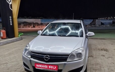Opel Astra H, 2013 год, 799 000 рублей, 3 фотография