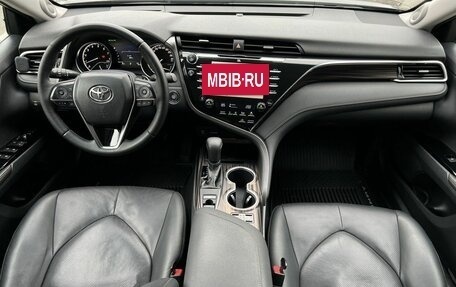 Toyota Camry, 2019 год, 2 990 000 рублей, 13 фотография