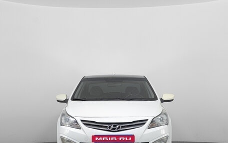 Hyundai Solaris II рестайлинг, 2015 год, 999 000 рублей, 2 фотография