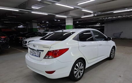 Hyundai Solaris II рестайлинг, 2013 год, 797 000 рублей, 2 фотография