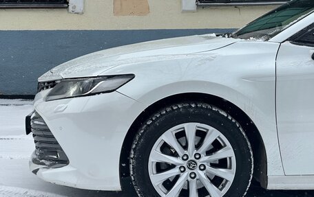 Toyota Camry, 2019 год, 2 550 000 рублей, 7 фотография