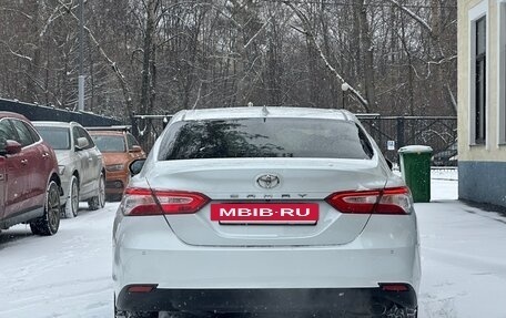 Toyota Camry, 2019 год, 2 550 000 рублей, 3 фотография