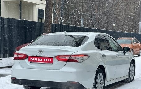 Toyota Camry, 2019 год, 2 550 000 рублей, 4 фотография