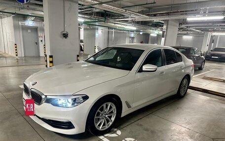 BMW 5 серия, 2018 год, 3 000 000 рублей, 6 фотография