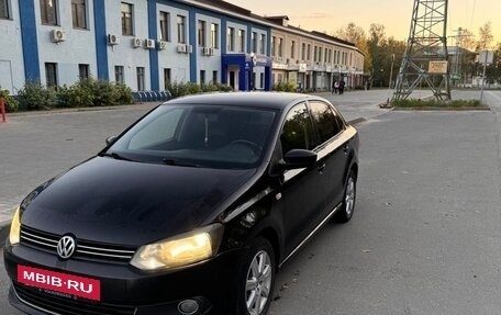 Volkswagen Polo VI (EU Market), 2012 год, 750 000 рублей, 6 фотография