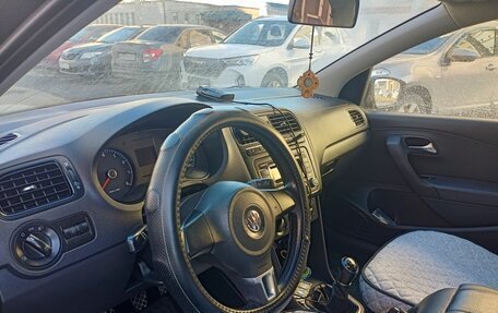 Volkswagen Polo VI (EU Market), 2012 год, 800 000 рублей, 5 фотография