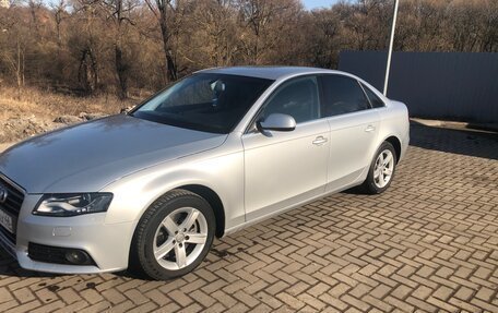 Audi A4, 2011 год, 1 275 000 рублей, 2 фотография