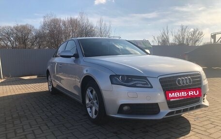 Audi A4, 2011 год, 1 275 000 рублей, 6 фотография