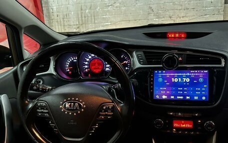 KIA cee'd III, 2016 год, 1 050 000 рублей, 15 фотография