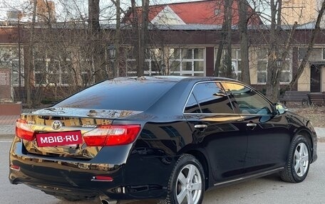 Toyota Camry, 2013 год, 2 200 000 рублей, 13 фотография