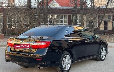 Toyota Camry, 2013 год, 2 200 000 рублей, 11 фотография