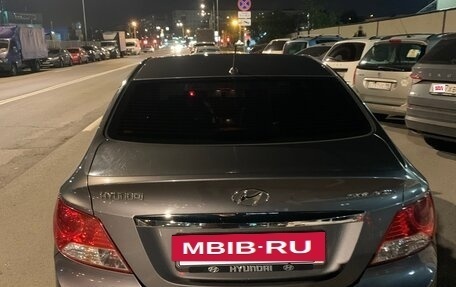 Hyundai Solaris II рестайлинг, 2014 год, 910 000 рублей, 2 фотография