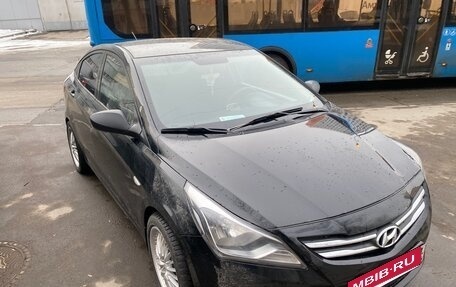 Hyundai Solaris II рестайлинг, 2014 год, 990 000 рублей, 3 фотография