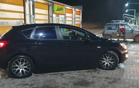 Opel Astra J, 2010 год, 800 000 рублей, 1 фотография