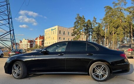 Mercedes-Benz E-Класс, 2019 год, 3 450 000 рублей, 8 фотография