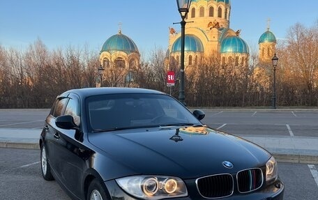 BMW 1 серия, 2011 год, 960 000 рублей, 1 фотография