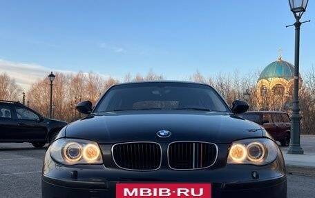 BMW 1 серия, 2011 год, 960 000 рублей, 8 фотография