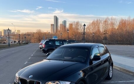 BMW 1 серия, 2011 год, 960 000 рублей, 7 фотография