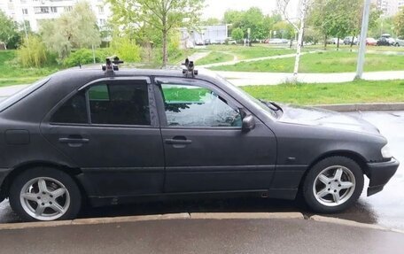 Mercedes-Benz C-Класс, 1997 год, 59 000 рублей, 2 фотография