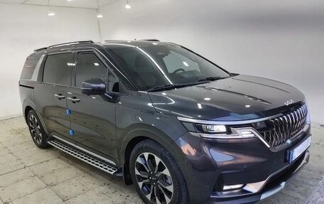 KIA Carnival, 2021 год, 2 600 700 рублей, 3 фотография