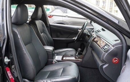 Toyota Camry, 2015 год, 2 195 000 рублей, 8 фотография