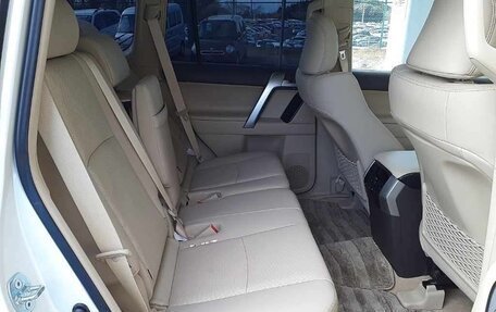 Toyota Land Cruiser Prado 150 рестайлинг 2, 2022 год, 4 480 000 рублей, 7 фотография