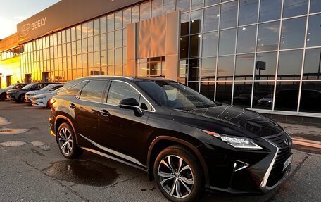 Lexus RX IV рестайлинг, 2018 год, 4 300 000 рублей, 5 фотография