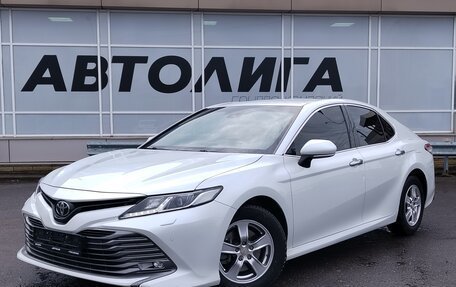 Toyota Camry, 2018 год, 2 392 000 рублей, 1 фотография